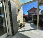 portico2.jpg