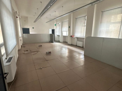 Bosconero: Locale commerciale in Via Trieste n°12