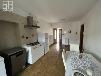 Cuorgnè, Via Bosdonio 2: Bilocale con terrazzo