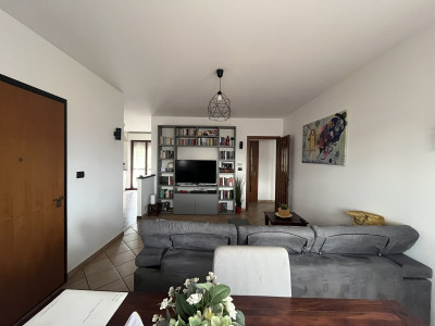RIvarolo C.se-Via Pittara 12: Quadrilocale arredato con box