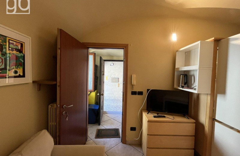 7837-ingresso-salotto.jpeg